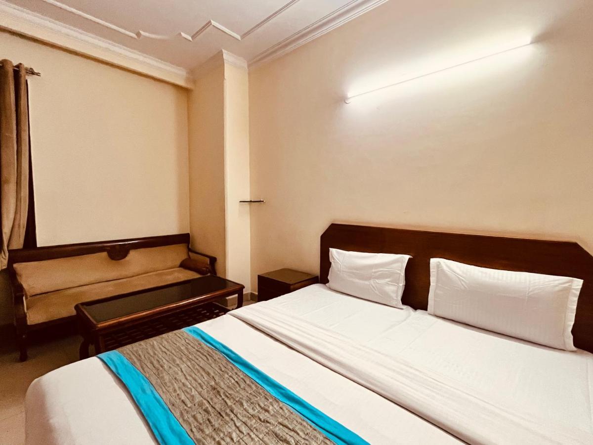 Ashoka Hotel Karol Bagh Delhi New Delhi Exterior photo