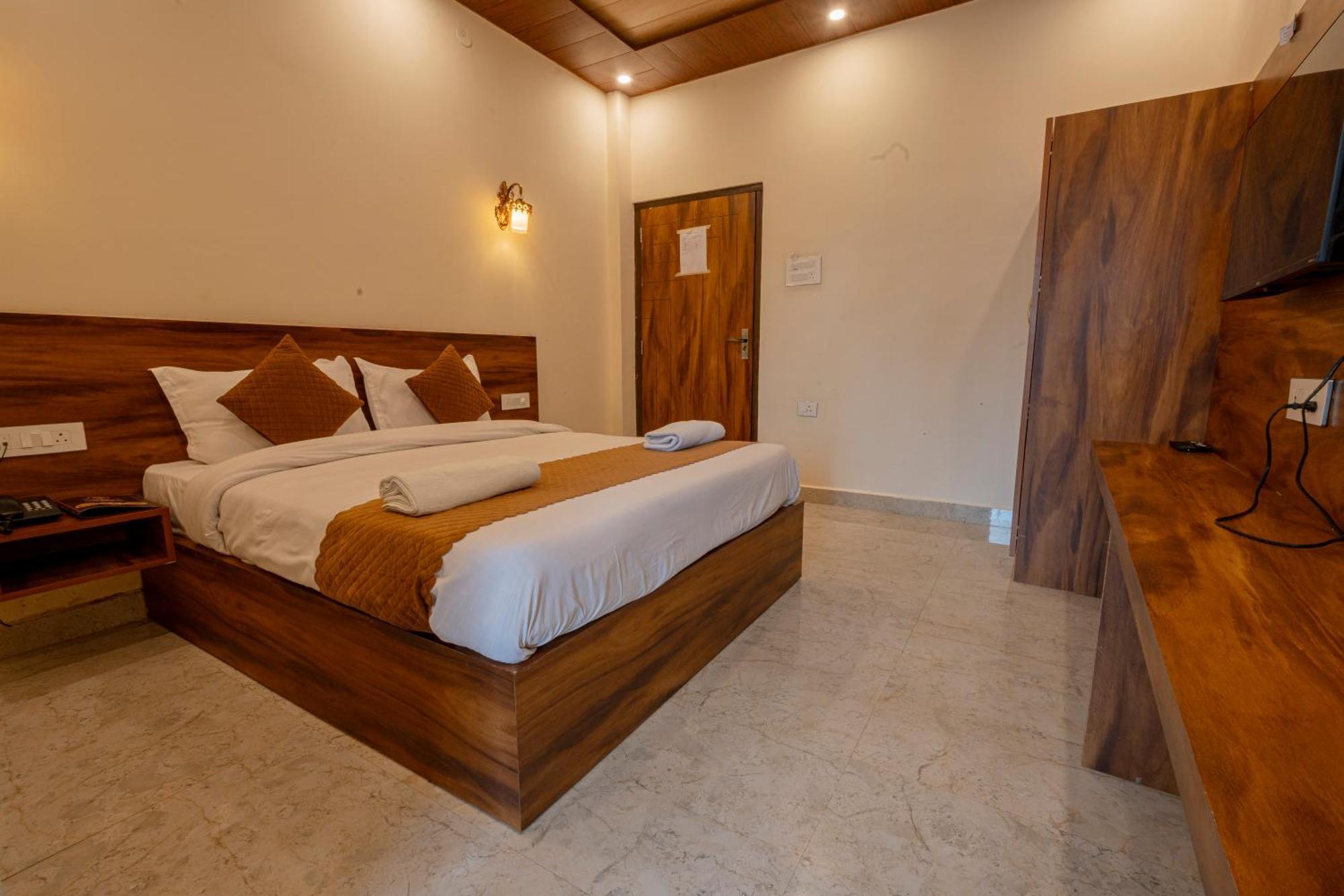 Ashoka Hotel Karol Bagh Delhi New Delhi Exterior photo